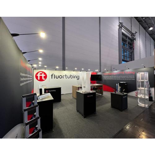 Fluor Tubing - stand MESSE Düsseldorf