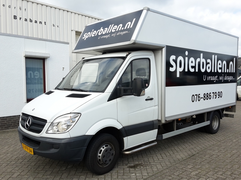 Autobelettering Mercedes Sprinter Bakwagen