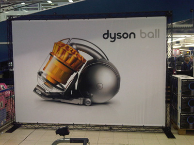 CrossWire presentatiewand Dyson 360x260cm